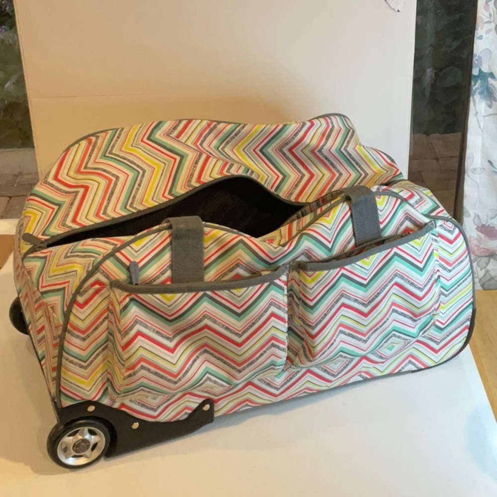 Thirty-One Uptown Rolling Weekender